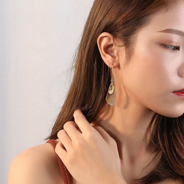 2020 Fashion 18K Gold Plated Music Note Earrings 925 Silver Jewellery Natural Shell Earrings 10 pairs per lot
2020 Fashion 18K Gold Plated Music Note Earrings 925 Silver Jewellery Natural Shell Earrings 10 pairs per lot