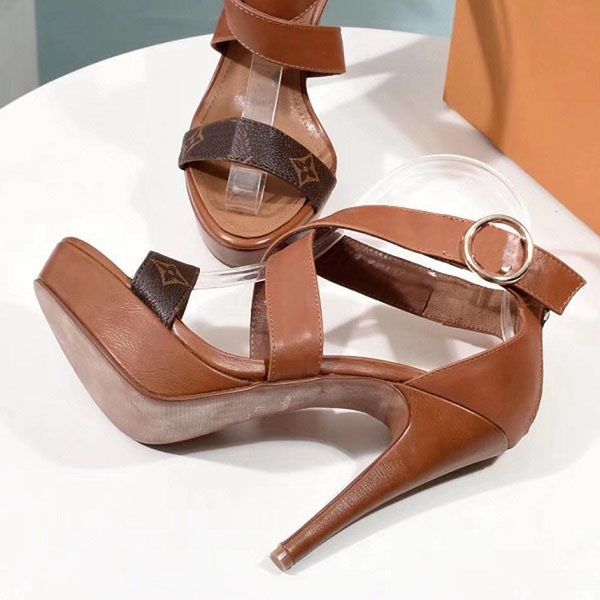 2020 Ѭоко волебна палока белй еѬнй кекин Ѭеална кожа плаоѬм дизайне, Black
2020 Ѭоко волебна палока белй еѬнй кекин Ѭеална кожа плаоѬм дизайне, Black