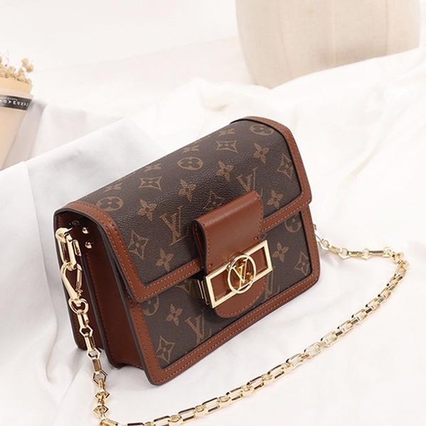 sac bandouli ère womens drop ship leather shoulder small flap crossbody bags chain designer luxury lady bags shoulder bag messenger bag
sac bandouli ère womens drop ship leather shoulder small flap crossbody bags chain designer luxury lady bags shoulder bag messenger bag
