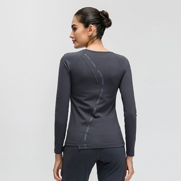 yoga outfits women naked-feel fabric fitness run anti-sweat stretch sport gym lifting activewear shirts with removable chest pads, White;red
yoga outfits women naked-feel fabric fitness run anti-sweat stretch sport gym lifting activewear shirts with removable chest pads, White;red