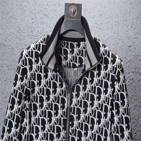 03.2020ss italian brand men's custom luxury sportswear 100% cotton fabric men's fashion sportswear delivery, Black;green
03.2020ss italian brand men's custom luxury sportswear 100% cotton fabric men's fashion sportswear delivery, Black;green