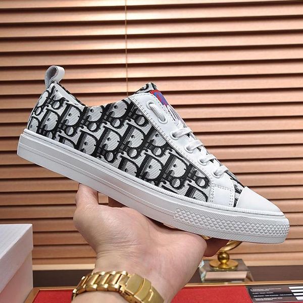 fast delivery mens shoes plus size soft breathable autumn and winter sports lace -up comfortable men shoes chunky sneakers zapatillas hombre
fast delivery mens shoes plus size soft breathable autumn and winter sports lace -up comfortable men shoes chunky sneakers zapatillas hombre