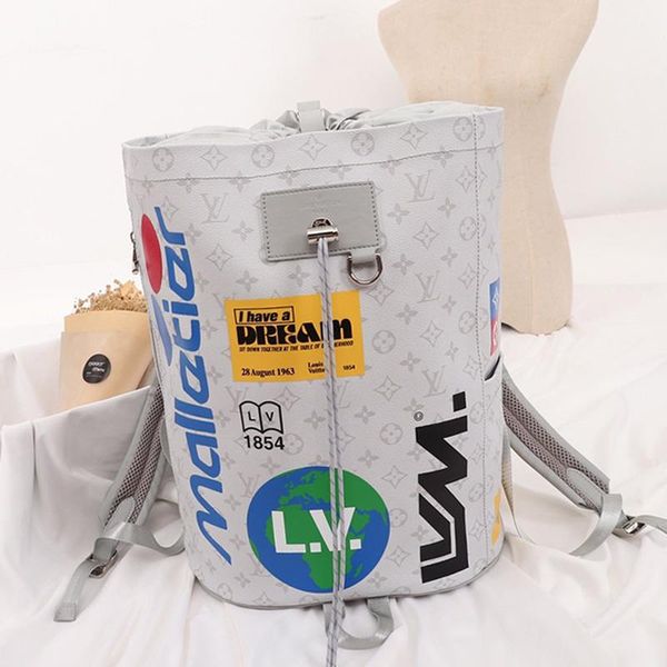 fashion womens bag luxury designer backpacks style women leather drawstring bucket bag large capacity casual travel rucksack
fashion womens bag luxury designer backpacks style women leather drawstring bucket bag large capacity casual travel rucksack