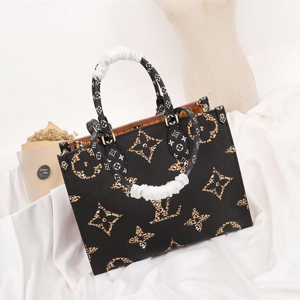 women large capacity shoulder messenger handbags crossbody bag womens luxury designer bag leather lady handle totes messenger bags
women large capacity shoulder messenger handbags crossbody bag womens luxury designer bag leather lady handle totes messenger bags