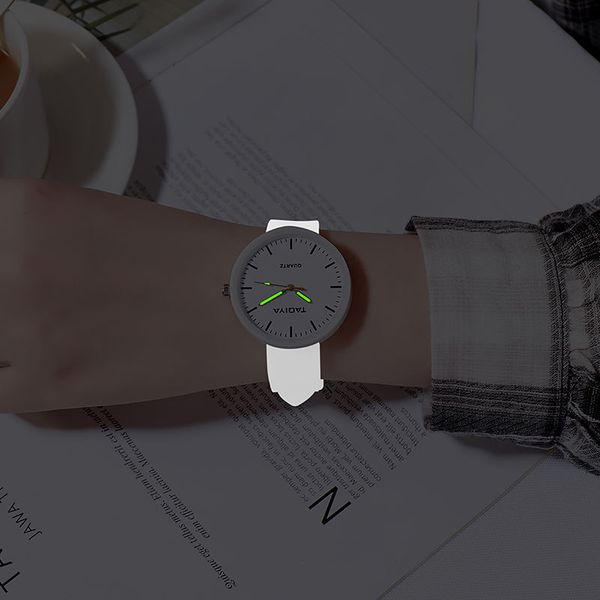 korean-style luminous silicone harajuku watch female student korean-style simple casual candy-colored jelly cute girls girlfriends, Slivery;brown
korean-style luminous silicone harajuku watch female student korean-style simple casual candy-colored jelly cute girls girlfriends, Slivery;brown