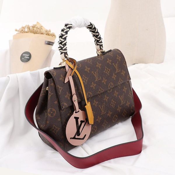 fast delivery vintage design women bag leather shoulder small flap crossbody handbags lady handle tote messenger bags with origin box
fast delivery vintage design women bag leather shoulder small flap crossbody handbags lady handle tote messenger bags with origin box