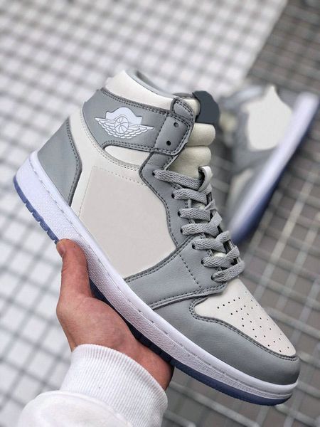 luxury d high og bred toe chicago banned game royal basketball shoes for mens 1s 1 3 shattered backboard shadow sneakers 36-47
luxury d high og bred toe chicago banned game royal basketball shoes for mens 1s 1 3 shattered backboard shadow sneakers 36-47