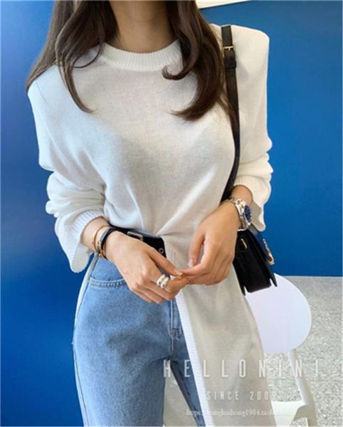 2020 new arrival solid simple long sweater shirt for ladies o-neck side spilt irregular special aesthetic basic elegant sweater, White;black
2020 new arrival solid simple long sweater shirt for ladies o-neck side spilt irregular special aesthetic basic elegant sweater, White;black