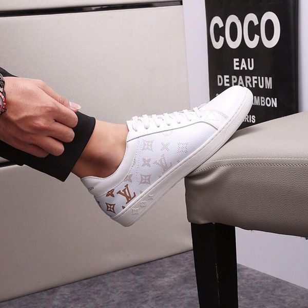 men 's breathable sports shoes luxembourg sneaker comfortable shoes lace -up fashion casual men shoes vintage footwears herren sportsc 
men 's breathable sports shoes luxembourg sneaker comfortable shoes lace -up fashion casual men shoes vintage footwears herren sportsc