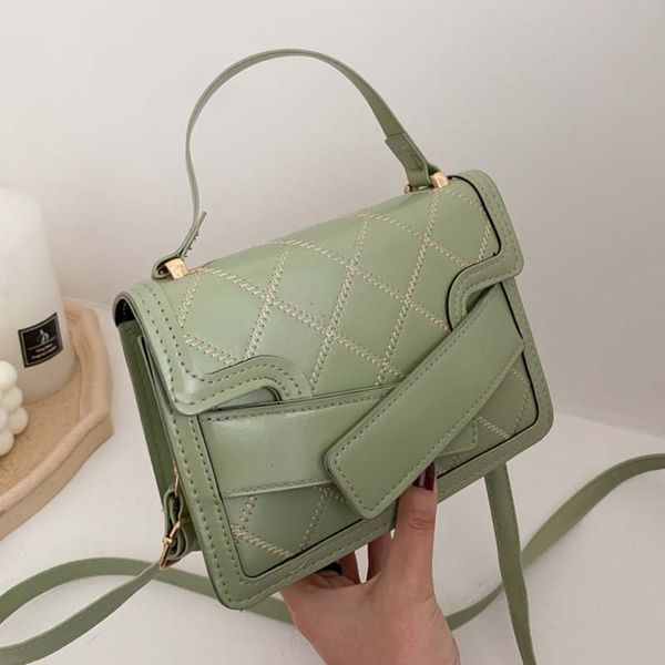 quilted threads design pu leather crossbody bags for women 2020 summer small messenger shoulder handbags fashion tote bags
quilted threads design pu leather crossbody bags for women 2020 summer small messenger shoulder handbags fashion tote bags