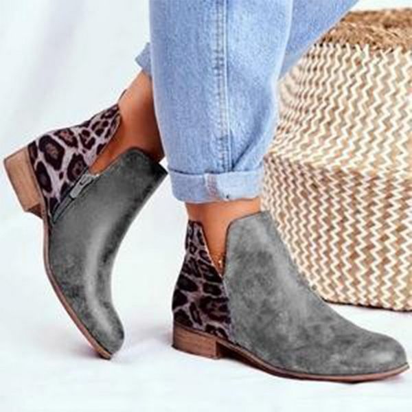 2020 womens boots fashion casual ladies boots suede leather zipper ankle square heel zipper motorcycle for femme, Black
2020 womens boots fashion casual ladies boots suede leather zipper ankle square heel zipper motorcycle for femme, Black