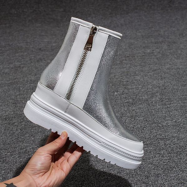 2020 new girls ins casual winter snow boots women flat with waterproof platform fur shoes ladies boots, Black
2020 new girls ins casual winter snow boots women flat with waterproof platform fur shoes ladies boots, Black