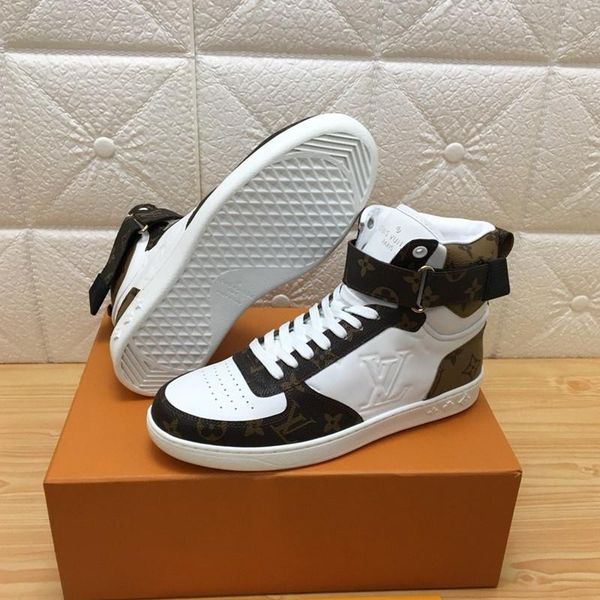 0206 high-quality men's casual sports shoes and designer luxury outdoor casual shoes, the original box size is 38-45, Black
0206 high-quality men's casual sports shoes and designer luxury outdoor casual shoes, the original box size is 38-45, Black