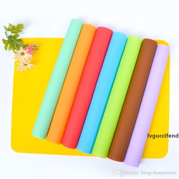 30*40cm solid color silicone placemat insulation portable thickening western food pad children folding table pet animal mat bh1947 cy
30*40cm solid color silicone placemat insulation portable thickening western food pad children folding table pet animal mat bh1947 cy