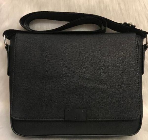 20ss district pm new 2 size famous brand classic designer fashion men messenger bags cross body bag school bookbag #l88v88
20ss district pm new 2 size famous brand classic designer fashion men messenger bags cross body bag school bookbag #l88v88
