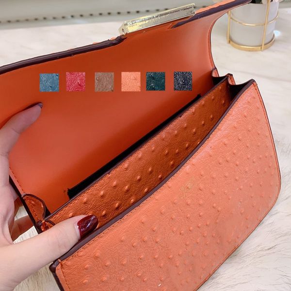 дизайнер crossbody сумки дизайнерские сумки женщин сумки известный кожаные сумки один плеча сумку кроссбоди кошелек кошелек h 191033
дизайнер crossbody сумки дизайнерские сумки женщин сумки известный кожаные сумки один плеча сумку кроссбоди кошелек кошелек h 191033