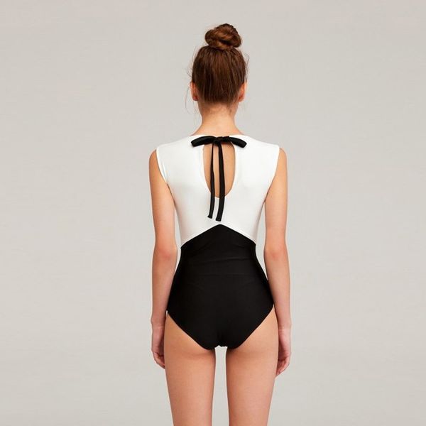 one piece sports swimwear swimming costume bikini swimsuit women women's pure color stitching high waist female luoqi patchwork
one piece sports swimwear swimming costume bikini swimsuit women women's pure color stitching high waist female luoqi patchwork