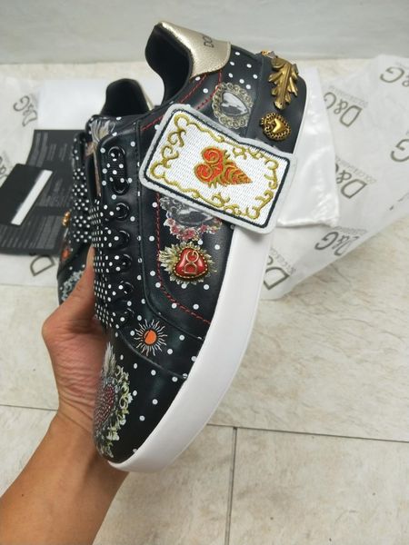 2020l new trend leather casual shoes fashion outdoor men and women sports shoes hand-painted doodle wild couple shoes, size 35-45, Black
2020l new trend leather casual shoes fashion outdoor men and women sports shoes hand-painted doodle wild couple shoes, size 35-45, Black