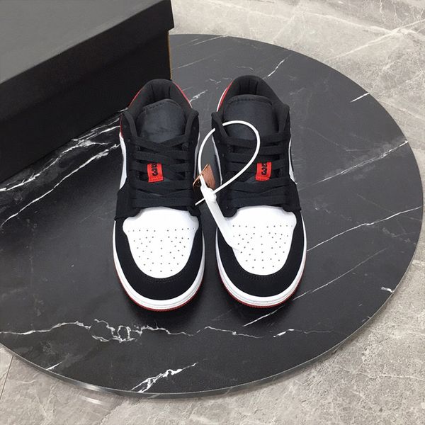 designer womens casual shoes luxury white black red color matching mesh jagged bottom round head sneakers with box size 35-46 
designer womens casual shoes luxury white black red color matching mesh jagged bottom round head sneakers with box size 35-46