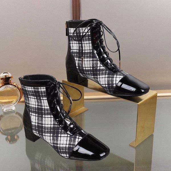 2020h boots women's new wild thick bottom high to help handsome motorcycle boots british wind martin boots shoes, the original box deli
2020h boots women's new wild thick bottom high to help handsome motorcycle boots british wind martin boots shoes, the original box deli