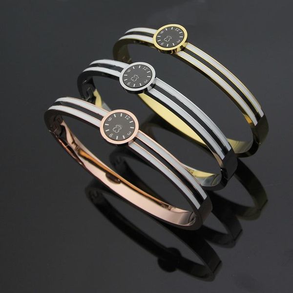 2020 designer titanium bracelet blast black and white drop oil bear watch plate bracelet 18k gold selling bear bracelet
2020 designer titanium bracelet blast black and white drop oil bear watch plate bracelet 18k gold selling bear bracelet