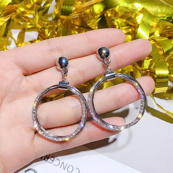 shuangr rhinestone crystal large hoop earrings round circle earrings delicate big hoops fashion jewelry for women girls, Golden;silver
shuangr rhinestone crystal large hoop earrings round circle earrings delicate big hoops fashion jewelry for women girls, Golden;silver