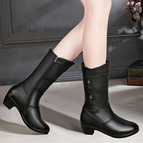 dm479 leather boots women cozy zipper mid-calf rubber boots for women non slip 2020 autumn winter female shoes black big size 42
dm479 leather boots women cozy zipper mid-calf rubber boots for women non slip 2020 autumn winter female shoes black big size 42