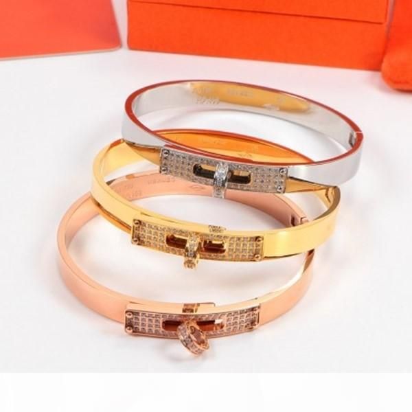 new rotating buckle and diamond fashion designer bracelet luxury designer jewelry women bracelet, Black
new rotating buckle and diamond fashion designer bracelet luxury designer jewelry women bracelet, Black
