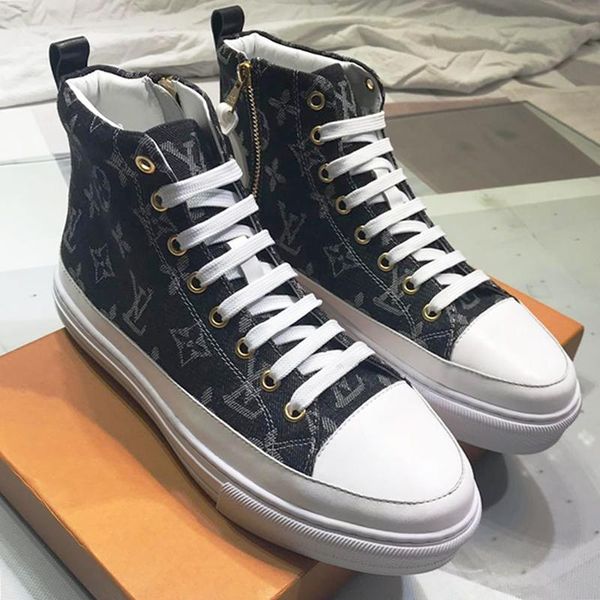 luxury sports shoes mens sneakers flats lace up high ankle boots chaussures pour hommes mens shoes casual luxury platform zapatos hombre
luxury sports shoes mens sneakers flats lace up high ankle boots chaussures pour hommes mens shoes casual luxury platform zapatos hombre