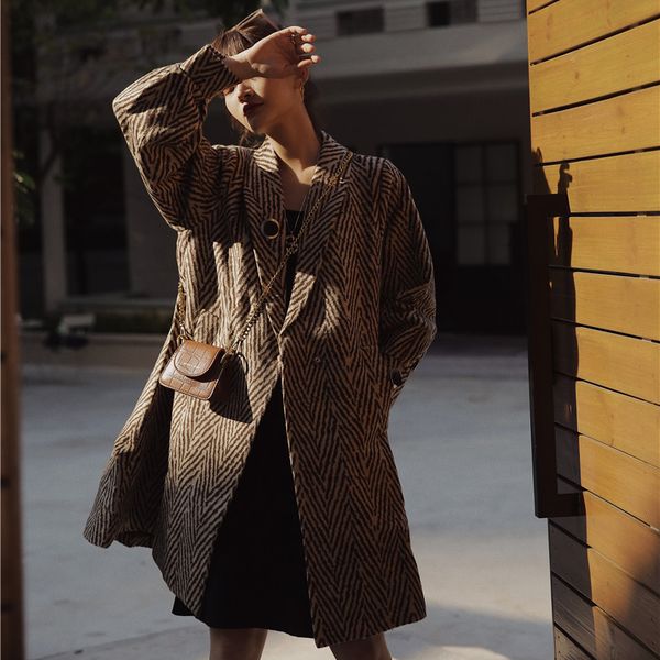 zcsmll 2020 winter brown all-match zebra pattern a-line long loose fashion suit collar dark button woolen coat, Black
zcsmll 2020 winter brown all-match zebra pattern a-line long loose fashion suit collar dark button woolen coat, Black