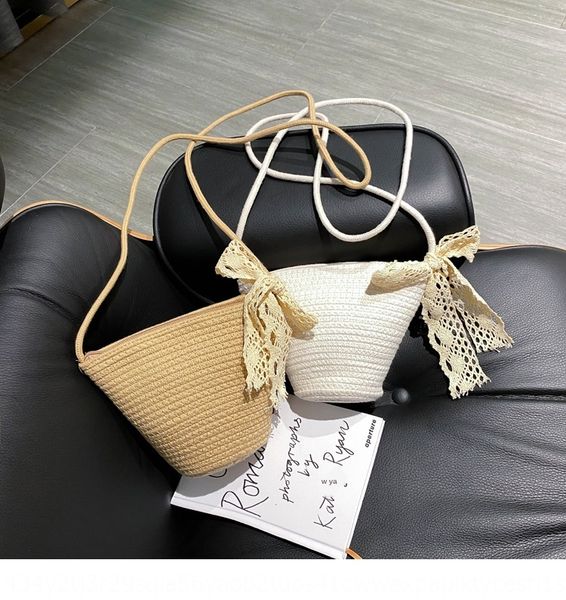 2020 lace bucket new women's beach lace straw korean style all-match single shoulder crossbody bag foreign style bucket bag
2020 lace bucket new women's beach lace straw korean style all-match single shoulder crossbody bag foreign style bucket bag