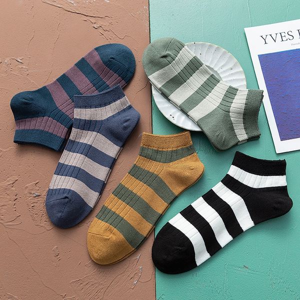 2020 new men's summer striped cotton casual short invisible boat and socks boat socks men's heel-resistant, Black
2020 new men's summer striped cotton casual short invisible boat and socks boat socks men's heel-resistant, Black