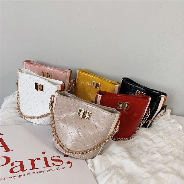 hm7hg children's new accessory fashion lingge embroidery thread shoulder bag 2020 foreign princess female baby color shoulder strap acc
hm7hg children's new accessory fashion lingge embroidery thread shoulder bag 2020 foreign princess female baby color shoulder strap acc