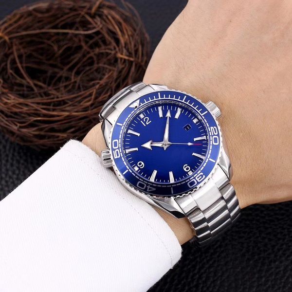 40mm men's watch hardlex all stainless steel automatic mechanical movement folding buckle fashion watch, Slivery;brown
40mm men's watch hardlex all stainless steel automatic mechanical movement folding buckle fashion watch, Slivery;brown