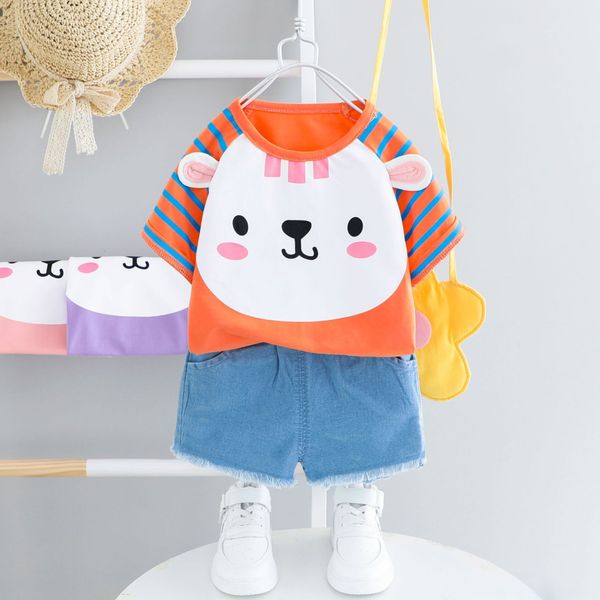 girls 0-4 years old baby new leisure children cartoon bear short-sleeved t-shirt denim t-shirt shorts denim shorts two-piece set
girls 0-4 years old baby new leisure children cartoon bear short-sleeved t-shirt denim t-shirt shorts denim shorts two-piece set
