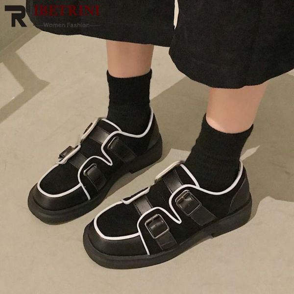 ribetrini retro leisure women buckle square heel seiwng shoes women platform brand flats 2020 office daily flats, Black
ribetrini retro leisure women buckle square heel seiwng shoes women platform brand flats 2020 office daily flats, Black