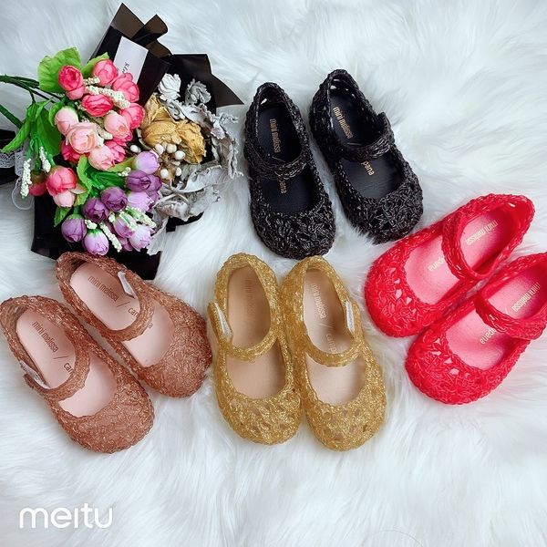 melisa мелиссы / кампана новый ароматный гнездо птичье гнездо магические принцесса обувь желе пустотелые птичье, Black;red
melisa мелиссы / кампана новый ароматный гнездо птичье гнездо магические принцесса обувь желе пустотелые птичье, Black;red