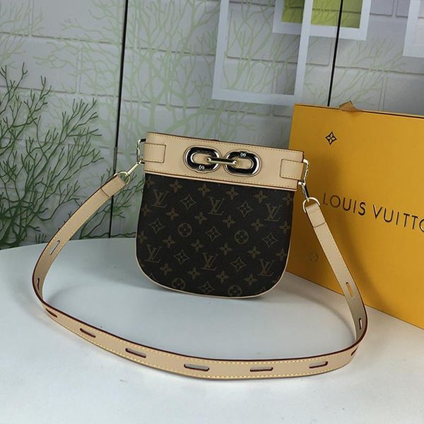 women bag leather crossbody bag luxury designer womens shoulder bags lady simple style zipper messenger bags with origin box
women bag leather crossbody bag luxury designer womens shoulder bags lady simple style zipper messenger bags with origin box