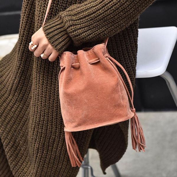 retro luxury bags plush tassel drawstring bucket bags for women crossbody shoulder messenger bag bolsos mujer #918
retro luxury bags plush tassel drawstring bucket bags for women crossbody shoulder messenger bag bolsos mujer #918