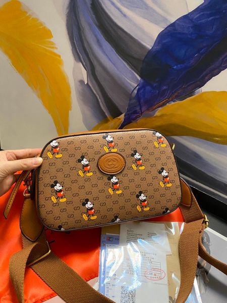 printed camera bag handbag wallet backpack main card holder duffle bag women handbags handbag horsebit card holder 2020 new, Silver
printed camera bag handbag wallet backpack main card holder duffle bag women handbags handbag horsebit card holder 2020 new, Silver
