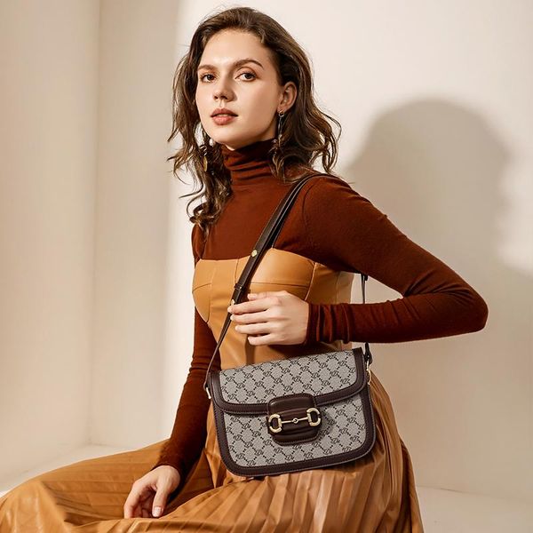 luxury shoulder bag designer crossbody bag new trendy small square bag kua cross-border explosion designer design l9695
luxury shoulder bag designer crossbody bag new trendy small square bag kua cross-border explosion designer design l9695
