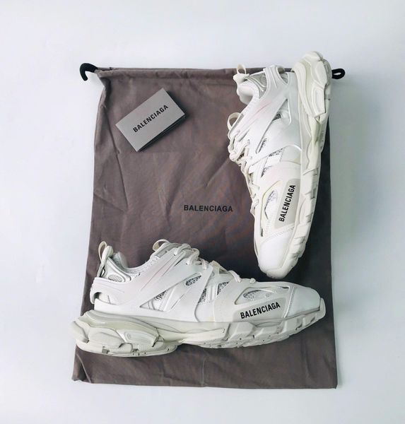 2020jrt designer to create casual and comfortable all-match sports shoes, travel shoes outsole non-slip design with original box delivery, Black
2020jrt designer to create casual and comfortable all-match sports shoes, travel shoes outsole non-slip design with original box delivery, Black