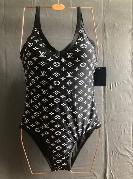 summer women swimwear designer swimsuit with letters lady beach wear one-piece suit for women backless brand bathing suit s-xl, White;black
summer women swimwear designer swimsuit with letters lady beach wear one-piece suit for women backless brand bathing suit s-xl, White;black