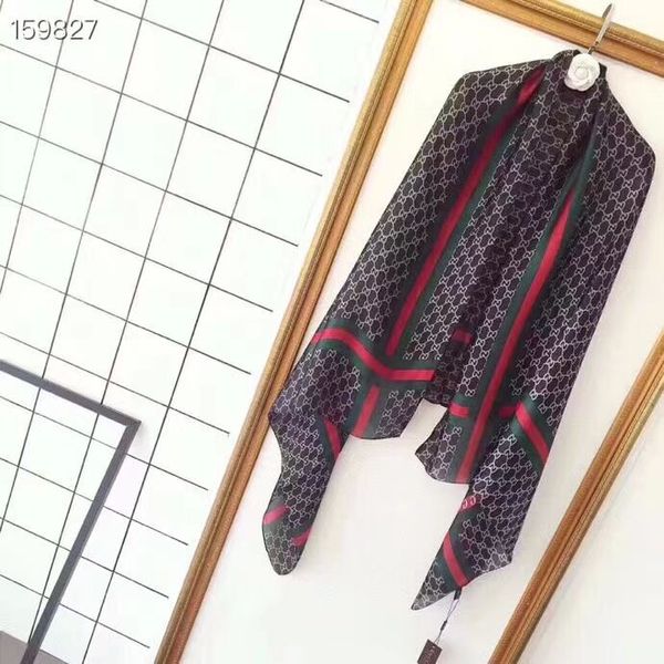 the 2019 silk scarf is a must-have for tourism as a gift for high-end and high-end gifts, Blue;gray
the 2019 silk scarf is a must-have for tourism as a gift for high-end and high-end gifts, Blue;gray