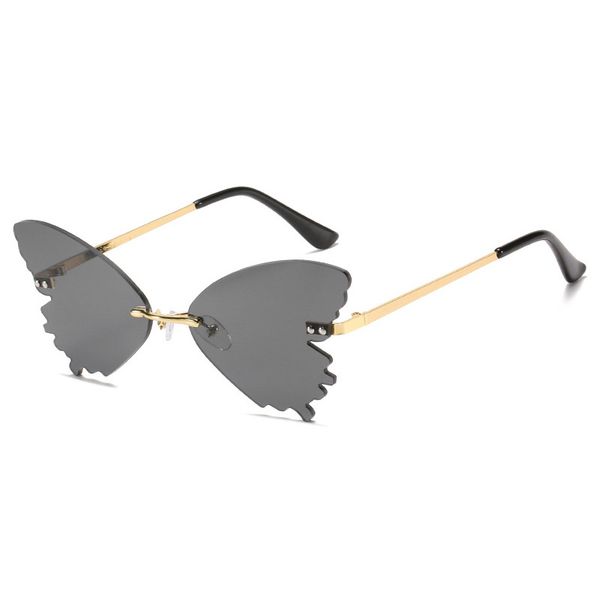2020 new european and american fashion butterfly sunglasses female personality trend of street shooting catwalk funny sunglasses for men, White;black
2020 new european and american fashion butterfly sunglasses female personality trend of street shooting catwalk funny sunglasses for men, White;black