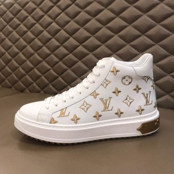 2020l limited edition leather men's casual high-shoes, fashion wild sports party shoes, original box packaging delivery, size: 38-4
2020l limited edition leather men's casual high-shoes, fashion wild sports party shoes, original box packaging delivery, size: 38-4