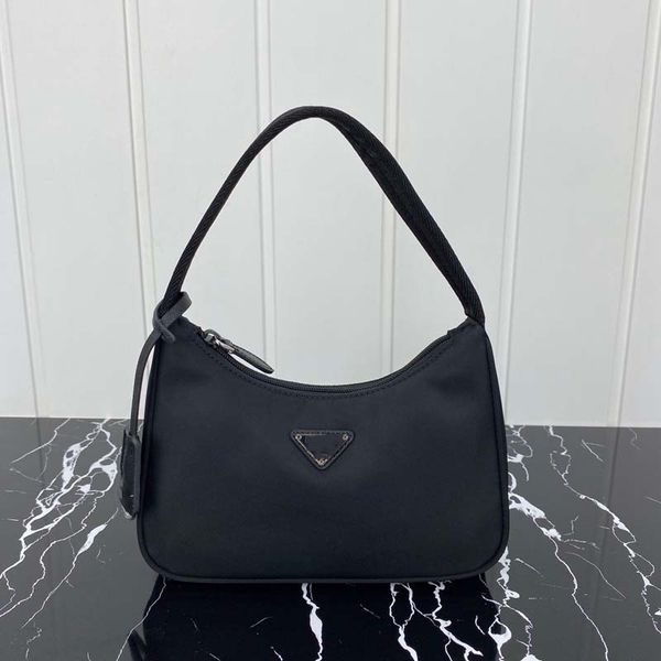 hobo bag 2020 women fashion designer handbags crossbody bags brand chains canvas totes ing
hobo bag 2020 women fashion designer handbags crossbody bags brand chains canvas totes ing