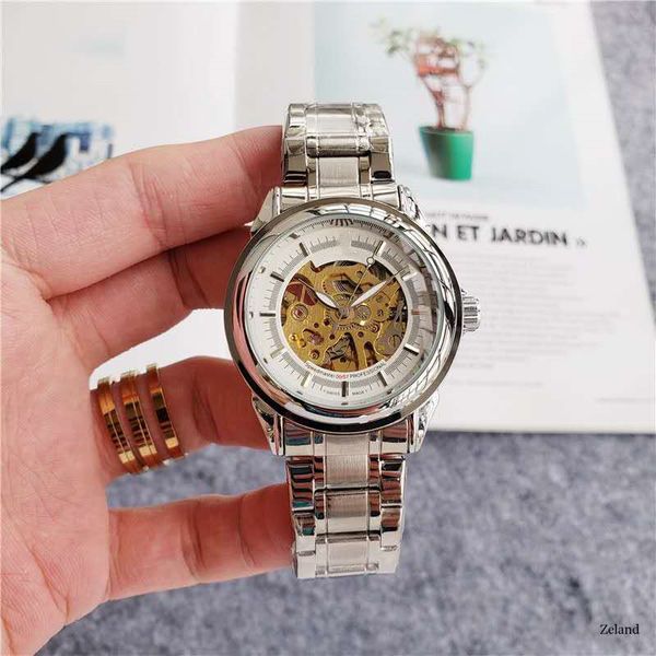 2020 new luxury mens watches 39 mm size automatic mechanical watch designer watches role brand steel strap casual sports style, Slivery;brown
2020 new luxury mens watches 39 mm size automatic mechanical watch designer watches role brand steel strap casual sports style, Slivery;brown