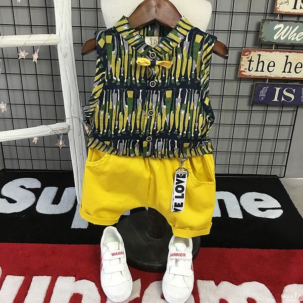 boys' sleeveless suit summer 2020 new korean shorts shirt casual floral shirt shorts two-piece suit summer fashion
boys' sleeveless suit summer 2020 new korean shorts shirt casual floral shirt shorts two-piece suit summer fashion
