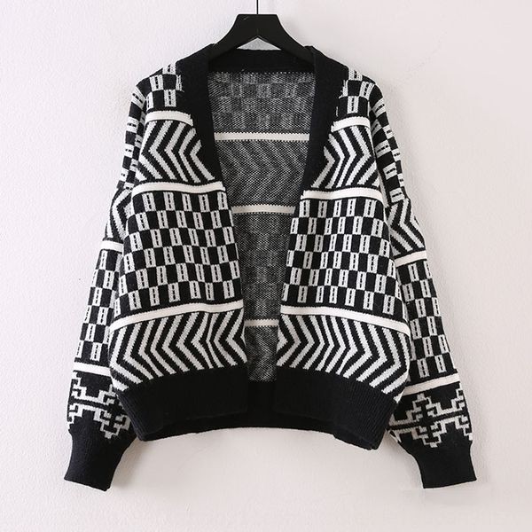 women's knitted cardigan 2019 autumn new black geometric coat coatv-neck long sleeve lazy style loose all-match outerwear coat, White;black
women's knitted cardigan 2019 autumn new black geometric coat coatv-neck long sleeve lazy style loose all-match outerwear coat, White;black